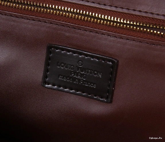 BAG LOUIS VUITTON TOILETRY 0310